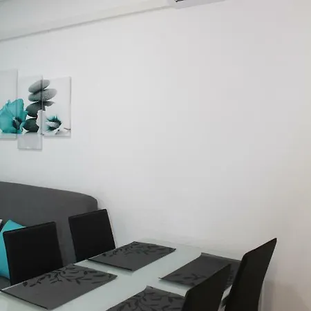Lägenhet Apartamento Rambla Juan Mateo *