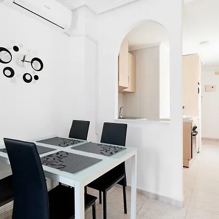 Apartamento Rambla Juan Mateo * Torrevieja
